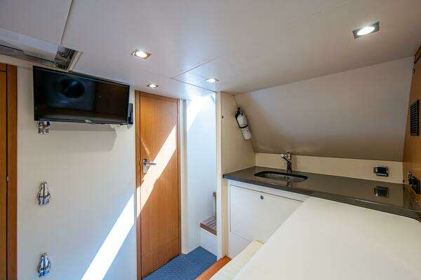 Fairline 78 Squadron Yacht For Sale