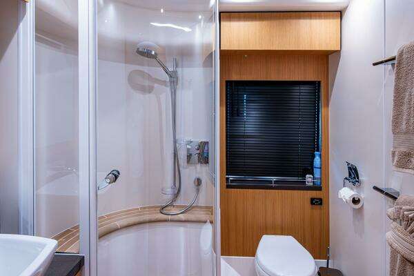 Fairline 78 Squadron Yacht For Sale