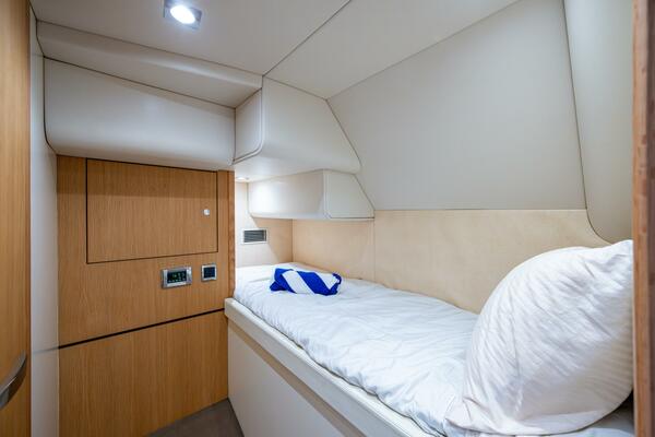 RESET 78ft Fairline Yacht For Sale