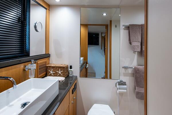 RESET 78ft Fairline Yacht For Sale