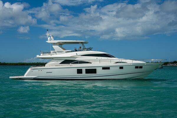 Fairline 78 Squadron Yacht For Sale