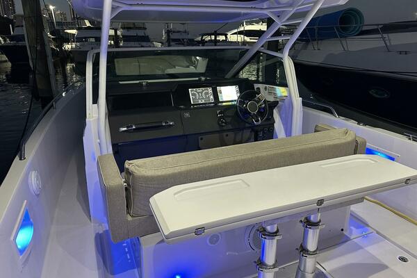 37ft Axopar Yacht For Sale