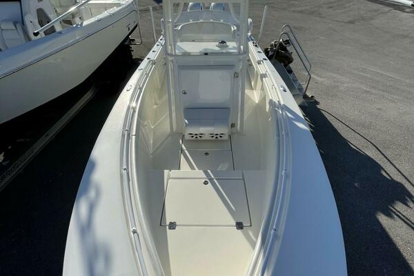 Silverhawk 2700CC - COLLEEN - Bow