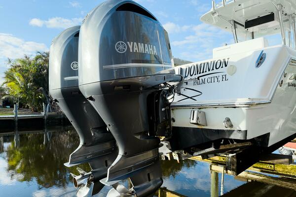 Dominion 33ft Invincible Yacht For Sale