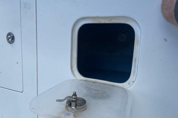 39ft Contender Yacht For Sale