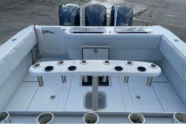 Contender  Yacht For Sale