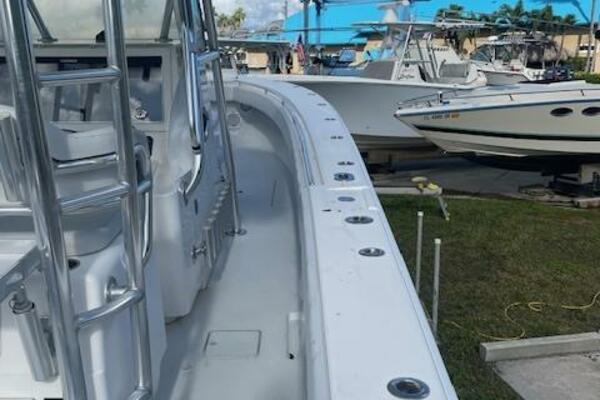 39ft Contender Yacht For Sale