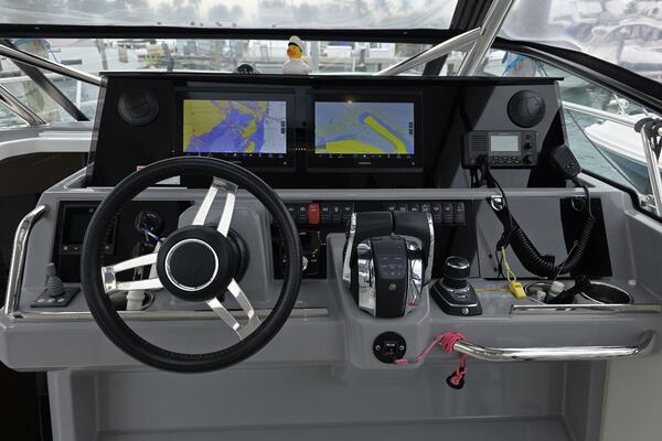 35ft Jeanneau Yacht For Sale