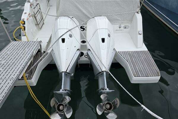 2022 Jeanneau 35