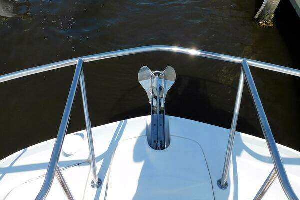 Sea Ray Sundancer 320 Yacht For Sale