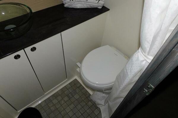 Knot Guilty 32ft Sea Ray Yacht For Sale