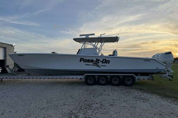 40-ft-Sea Hunter-2014-40 Tournament-Pass It On-Port O'Connor Texas United States yacht for sale