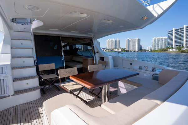 Azimut AZ64 FLY Yacht For Sale