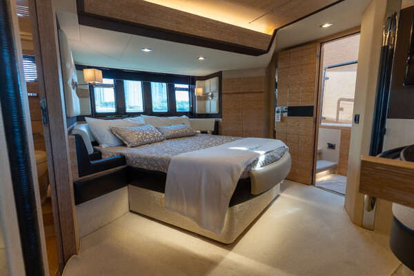 Azimut AZ64 FLY Yacht For Sale