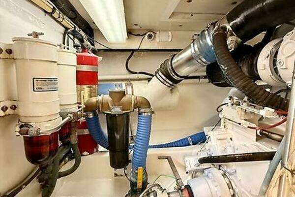 Buddy Davis 52 Convertible Yacht For Sale