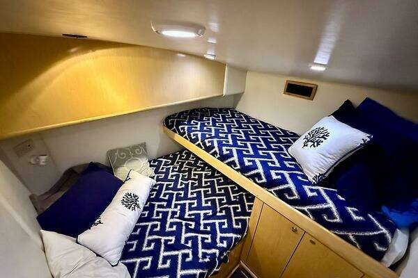 Buddy Davis 52 Convertible Yacht For Sale