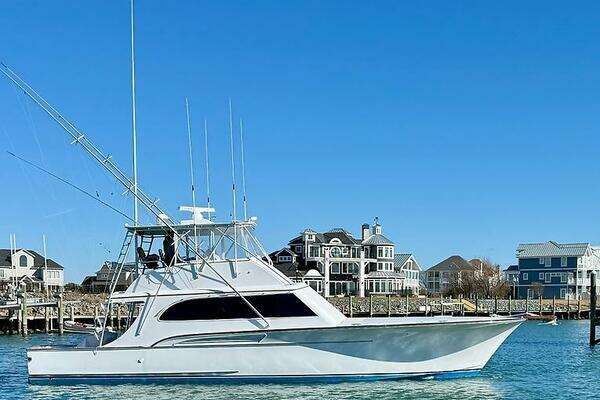 Buddy Davis 52 Convertible Yacht For Sale