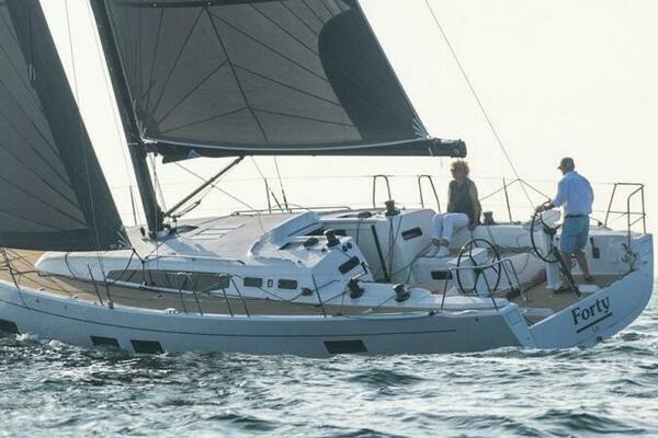 40ft J Boats Yacht For Sale