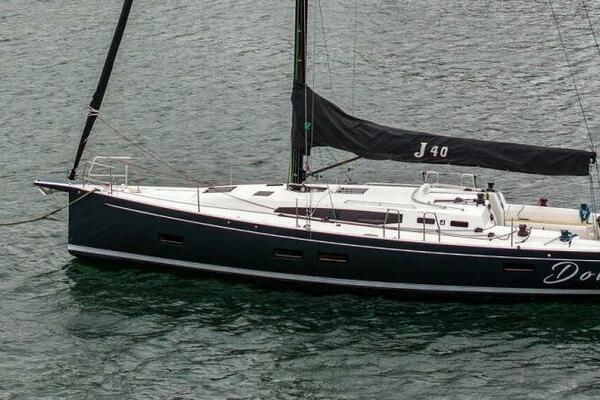 40ft J Boats Yacht For Sale