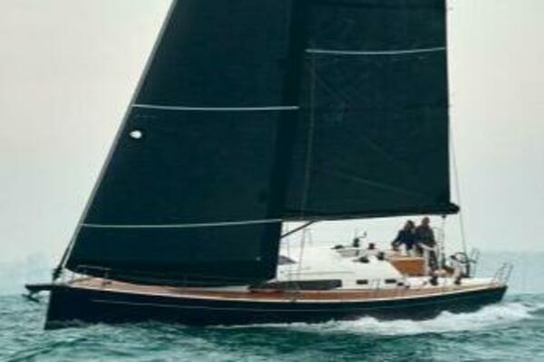 45ft J Boats Yacht For Sale