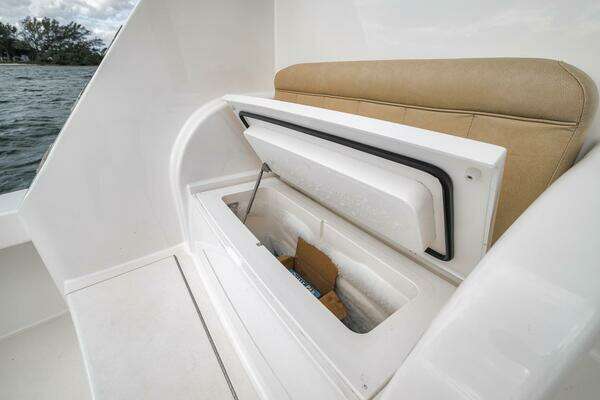 Viking 52 Sport Coupe Yacht For Sale