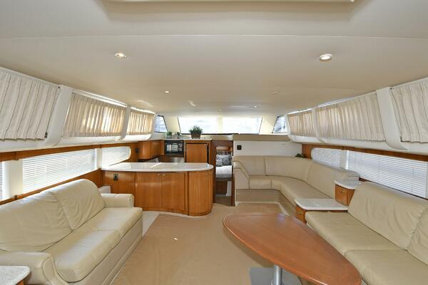 46ft Carver Yacht For Sale