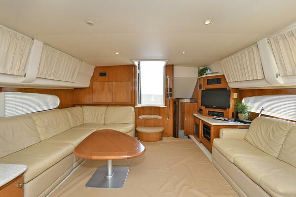 46ft Carver Yacht For Sale