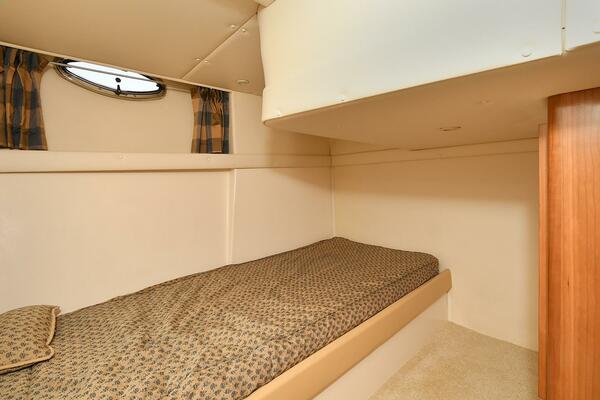 46ft Carver Yacht For Sale