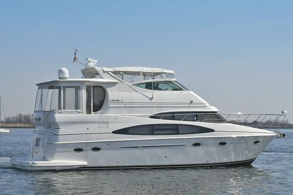 46ft Carver Yacht For Sale