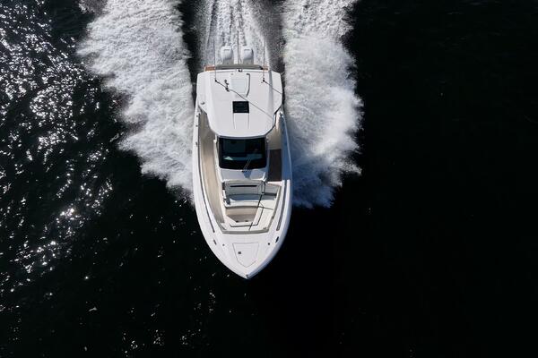 34ft Tiara Yachts Yacht For Sale