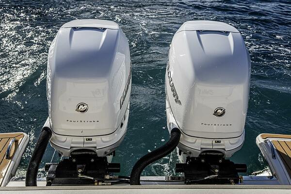 34ft Tiara Yachts Yacht For Sale