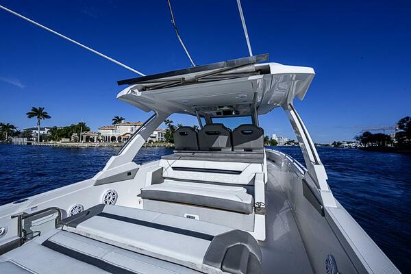 34ft Tiara Yachts Yacht For Sale