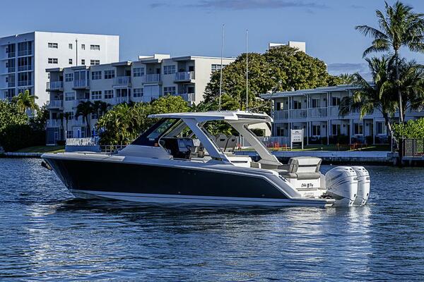 34ft Tiara Yachts Yacht For Sale