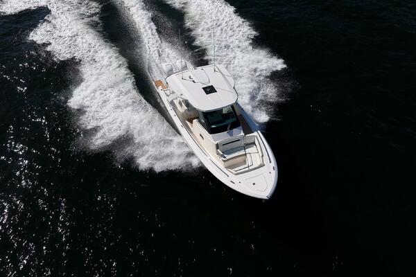 34ft Tiara Yachts Yacht For Sale