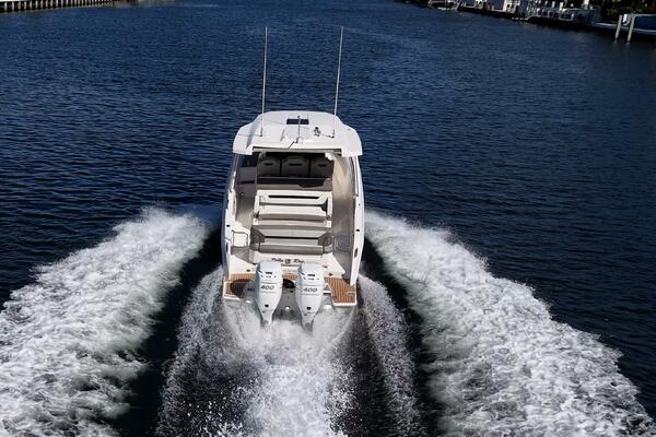 34ft Tiara Yachts Yacht For Sale