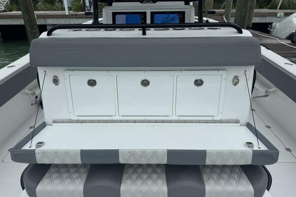 35ft Invincible Yacht For Sale