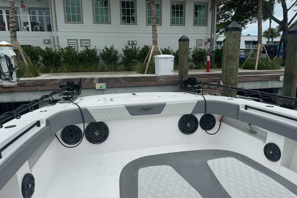 35ft Invincible Yacht For Sale