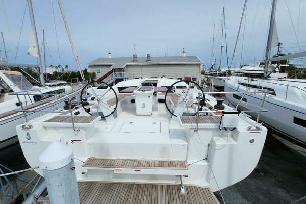 2024 Beneteau Oceanis 51.1