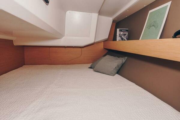 Beneteau Oceanis 30.1