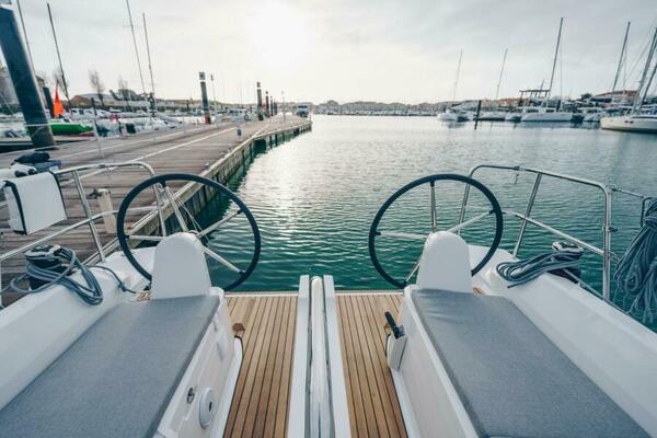 Beneteau Oceanis 30.1