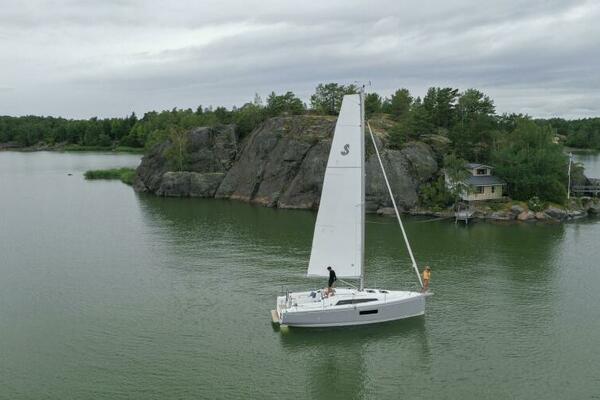 Beneteau Oceanis 30.1