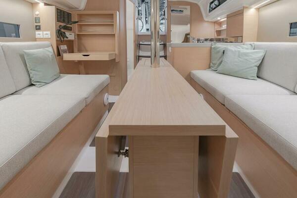 Beneteau Oceanis 30.1