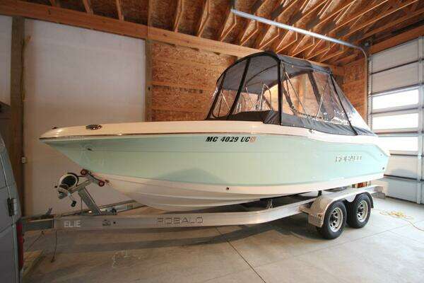 20-ft-Robalo-2016-R200-Grand Haven Michigan United States yacht for sale