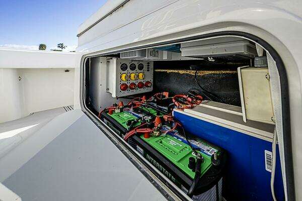 Yellowfin 39 Offshore Yacht For Sale