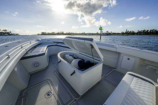 Yellowfin 39 Offshore Yacht For Sale