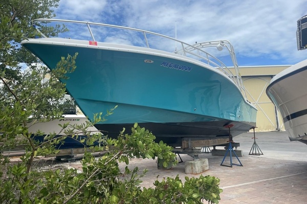 Megalodon 35ft OceanPro Yacht For Sale
