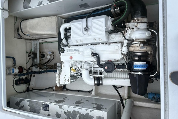 Megalodon 35ft OceanPro Yacht For Sale