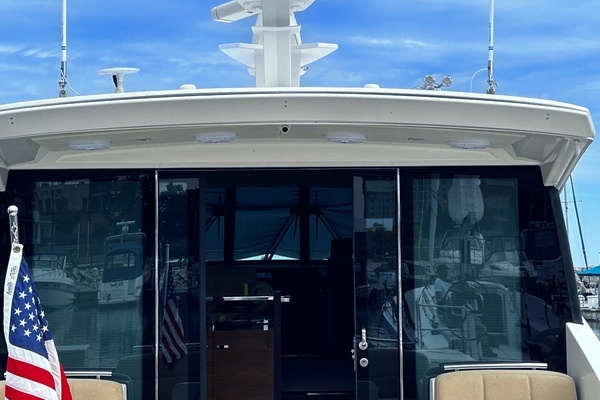 Tiara Yachts 50 Coupe Yacht For Sale