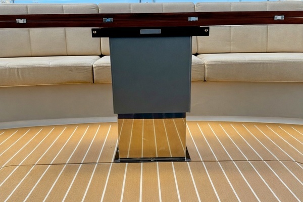 Tiara Yachts 50 Coupe Yacht For Sale