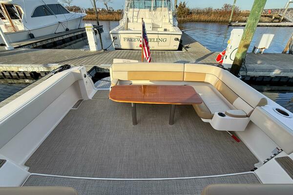 Sonder 36ft Tiara Yachts Yacht For Sale